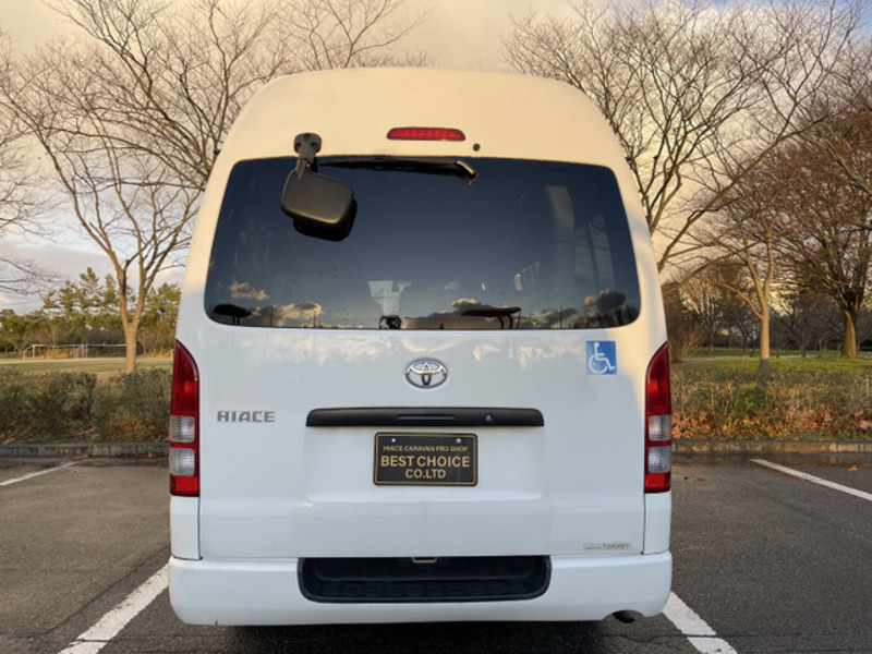 HIACE VAN