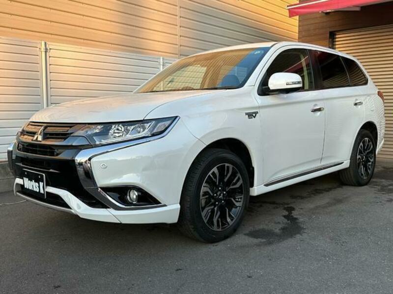 OUTLANDER PHEV