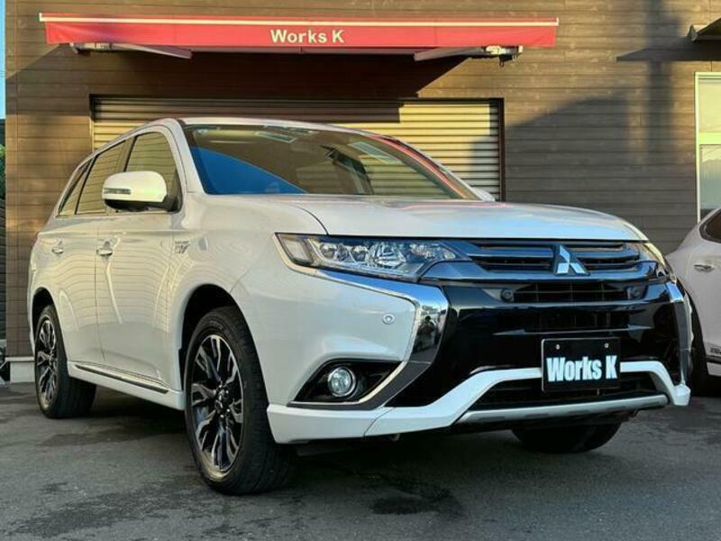 MITSUBISHI OUTLANDER PHEV