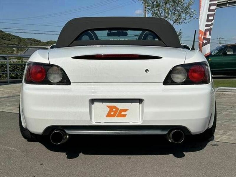 S2000