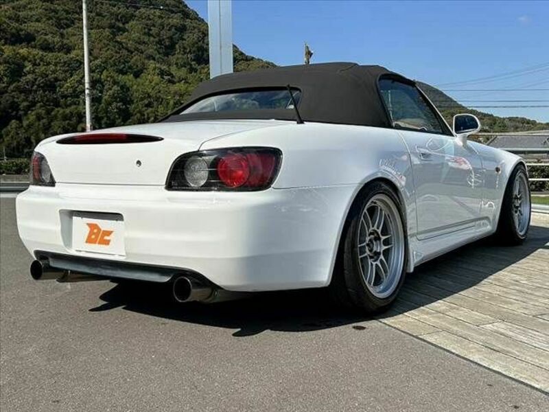 S2000