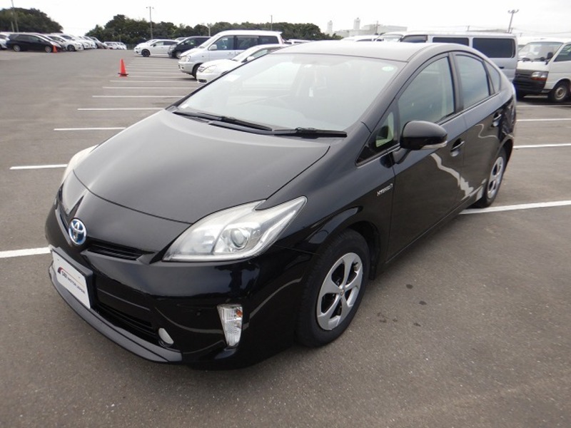 Used 2013 TOYOTA PRIUS DAA-ZVW30 | SBI Motor Japan