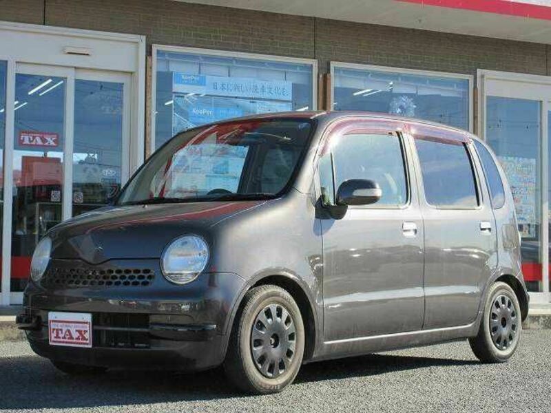 DAIHATSU MOVE LATTE