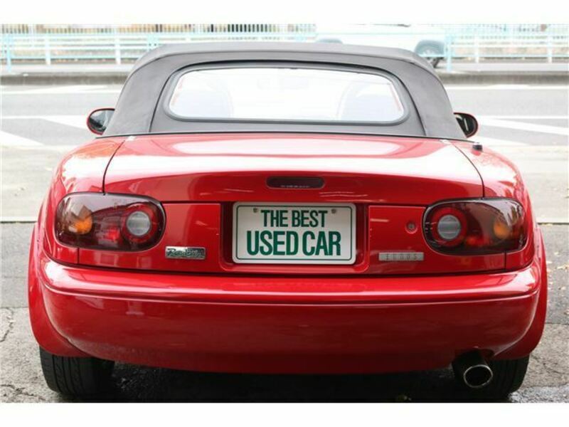 EUNOS ROADSTER