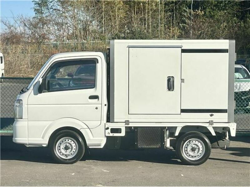 CARRY TRUCK