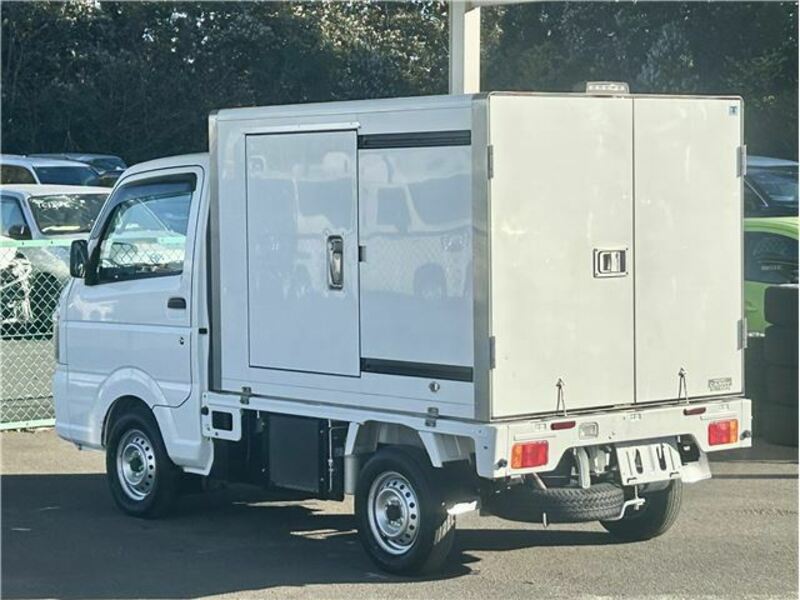 CARRY TRUCK