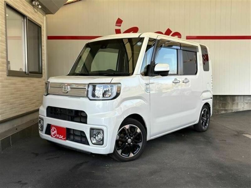 DAIHATSU WAKE