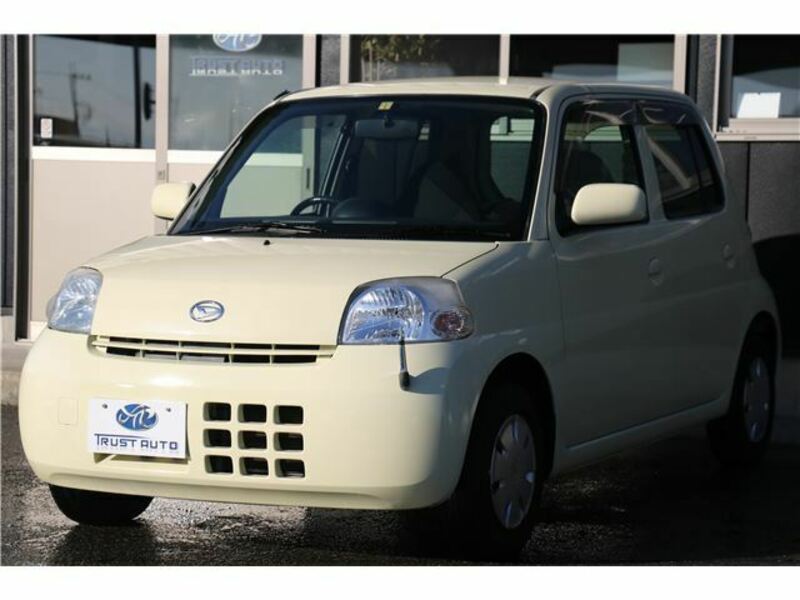 DAIHATSU ESSE