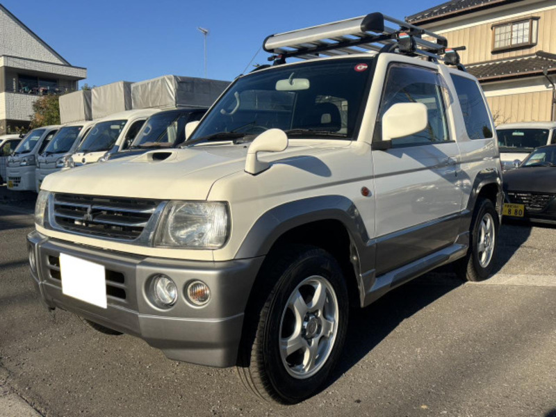 PAJERO MINI