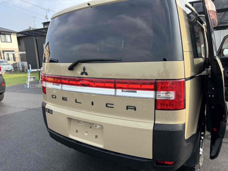 DELICA D5