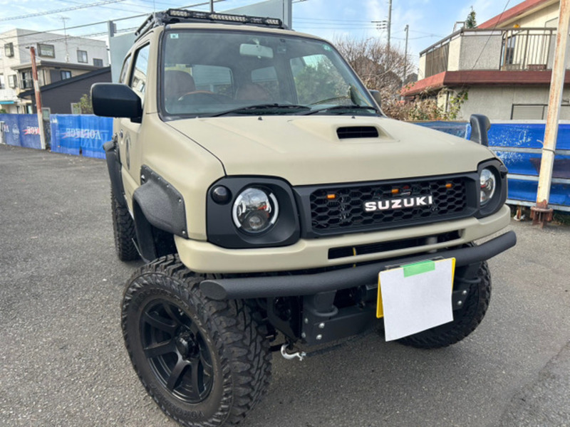 SUZUKI JIMNY