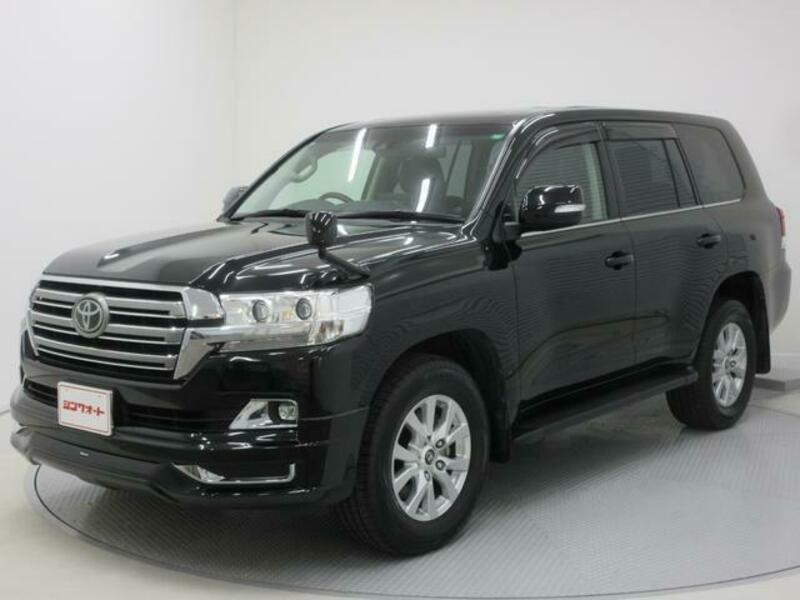 LAND CRUISER