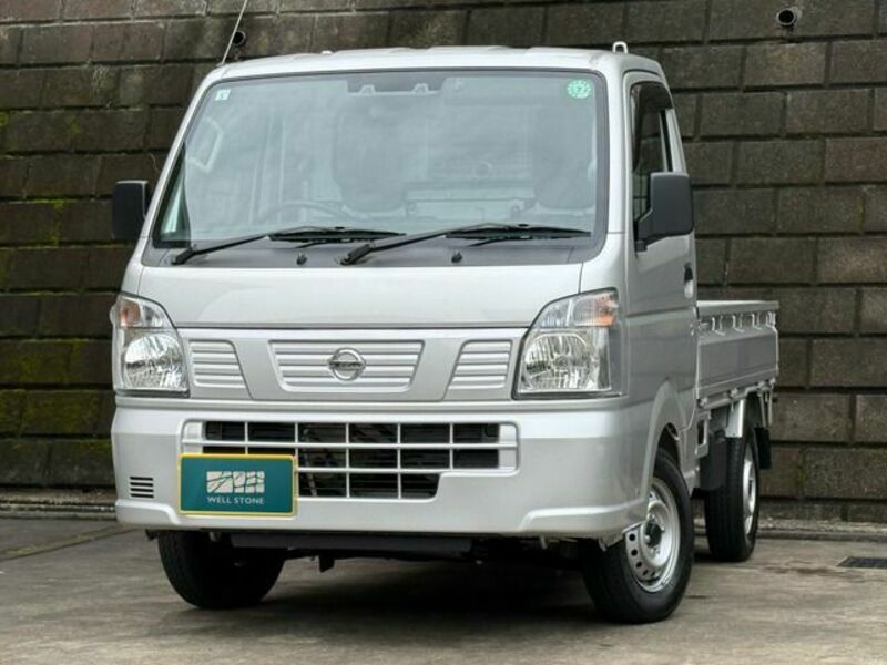 NISSAN NT100 CLIPPER