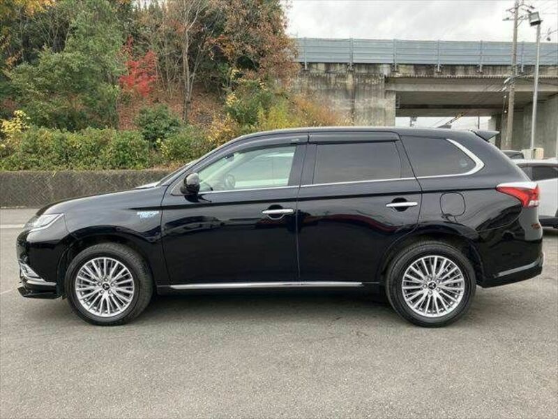 OUTLANDER PHEV