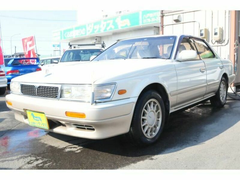 NISSAN LAUREL