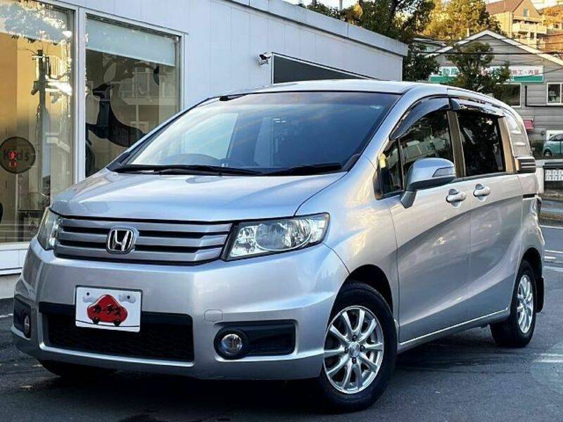 HONDA FREED SPIKE