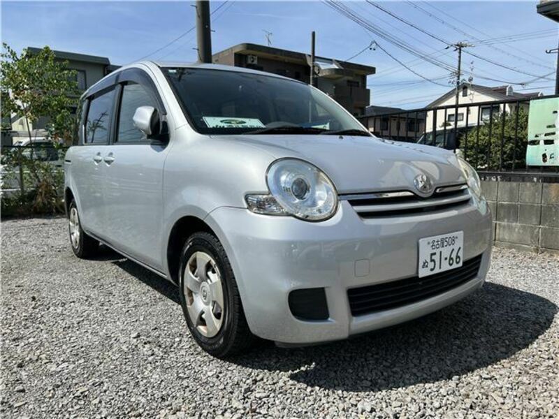 TOYOTA SIENTA