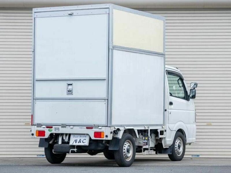 CARRY TRUCK