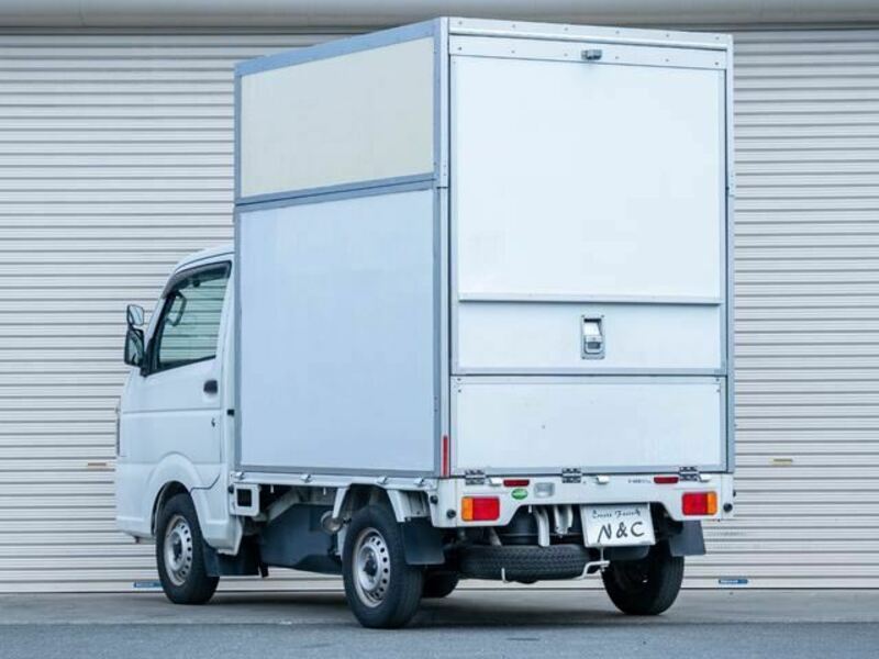 CARRY TRUCK