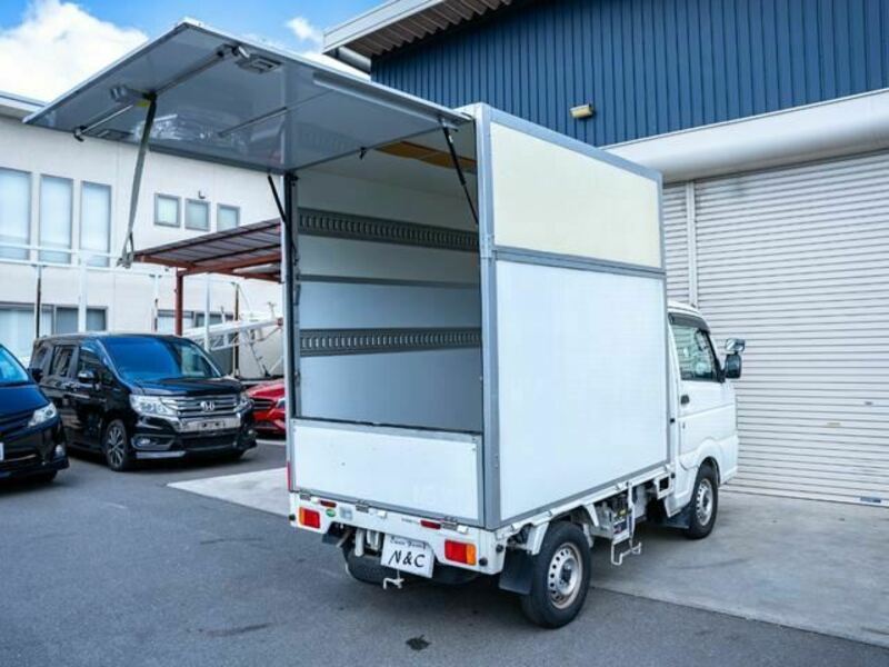 CARRY TRUCK