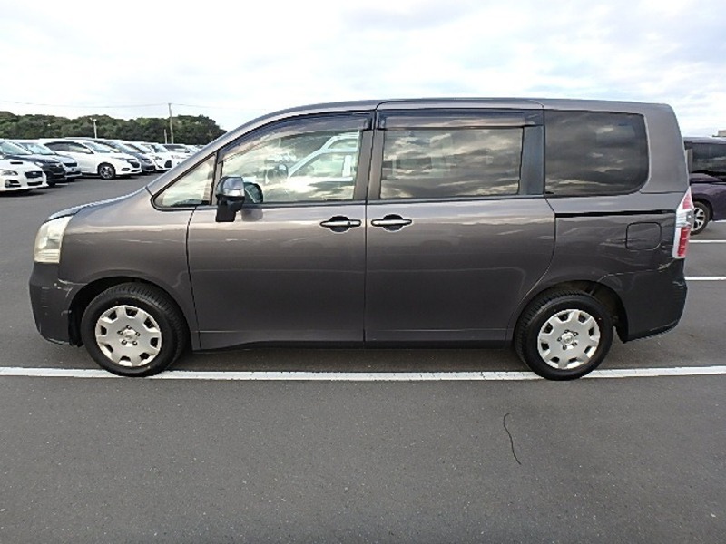 Used 2007 TOYOTA NOAH DBA-ZRR70G | SBI Motor Japan