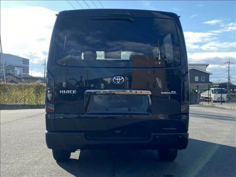 HIACE VAN