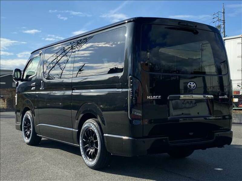 HIACE VAN