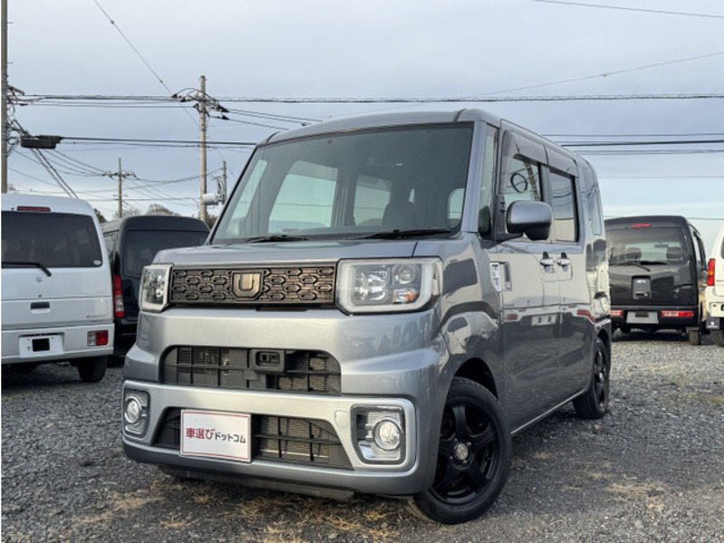 DAIHATSU WAKE