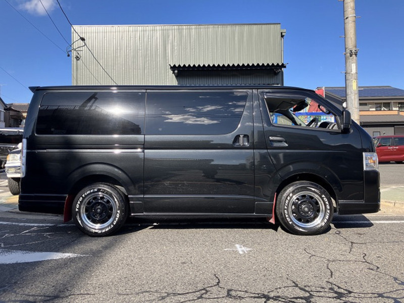 HIACE VAN