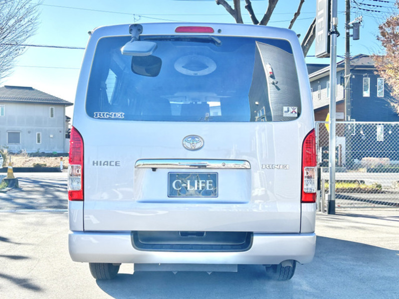 HIACE VAN