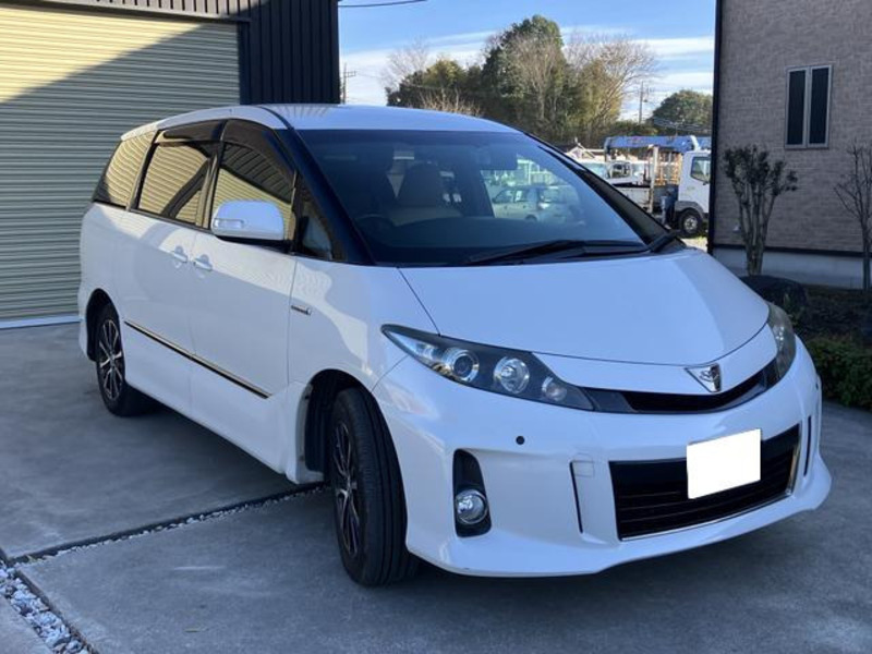 TOYOTA ESTIMA HYBRID