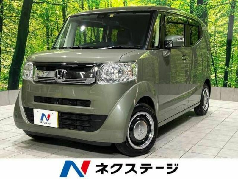 HONDA N BOX SLASH