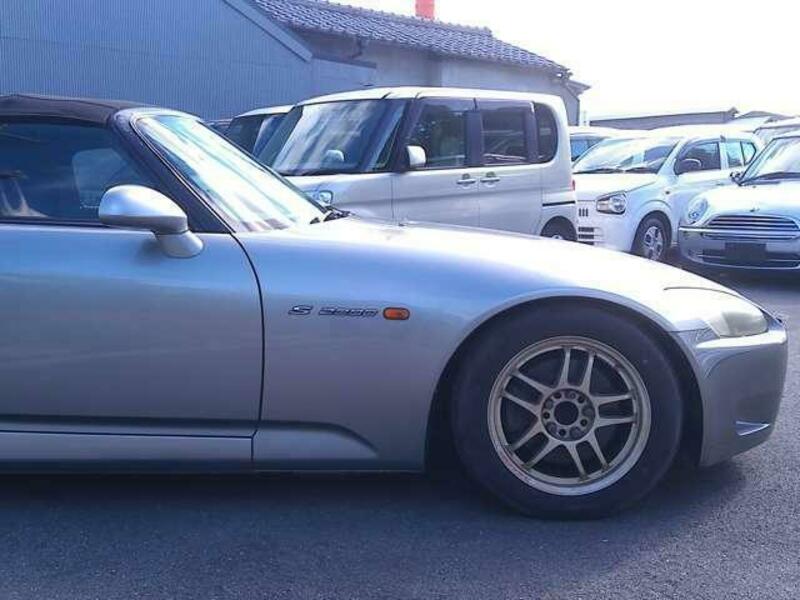 S2000