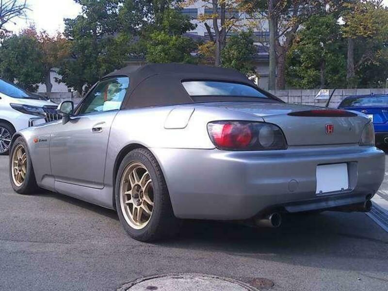 S2000