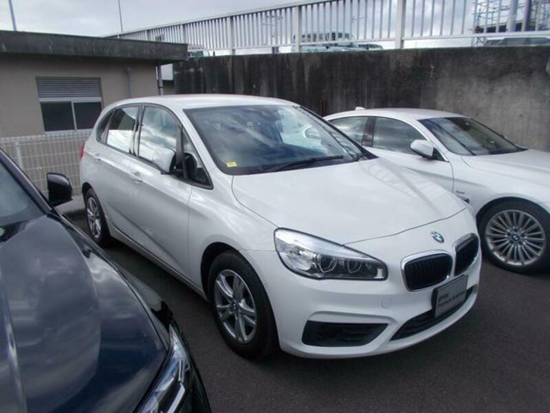 BMW 2 SERIES