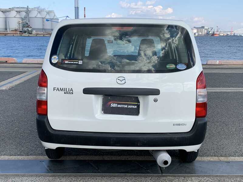 FAMILIA VAN