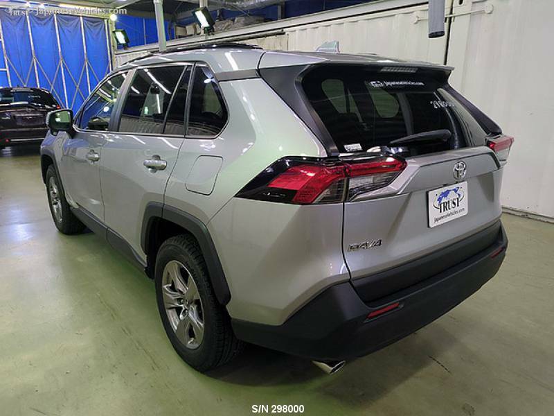 RAV4