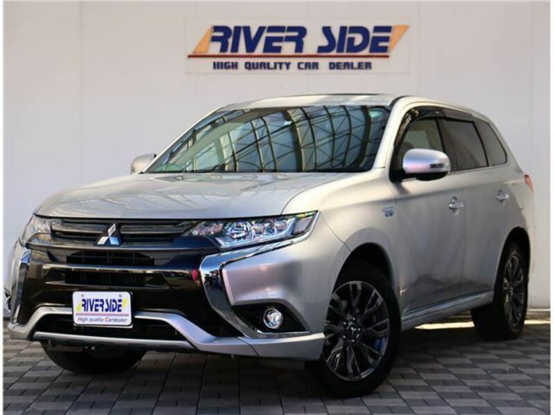 MITSUBISHI OUTLANDER PHEV