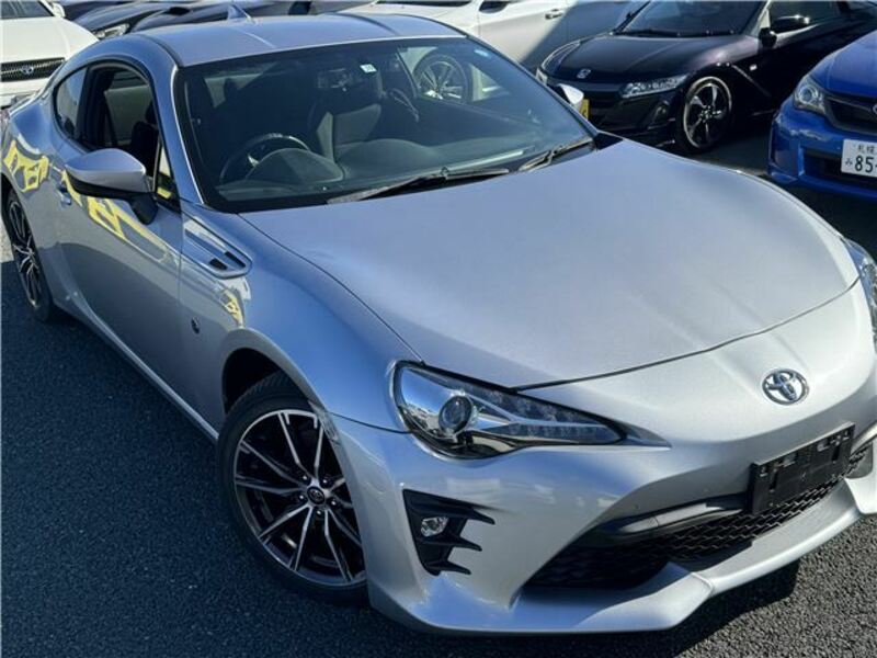 TOYOTA 86