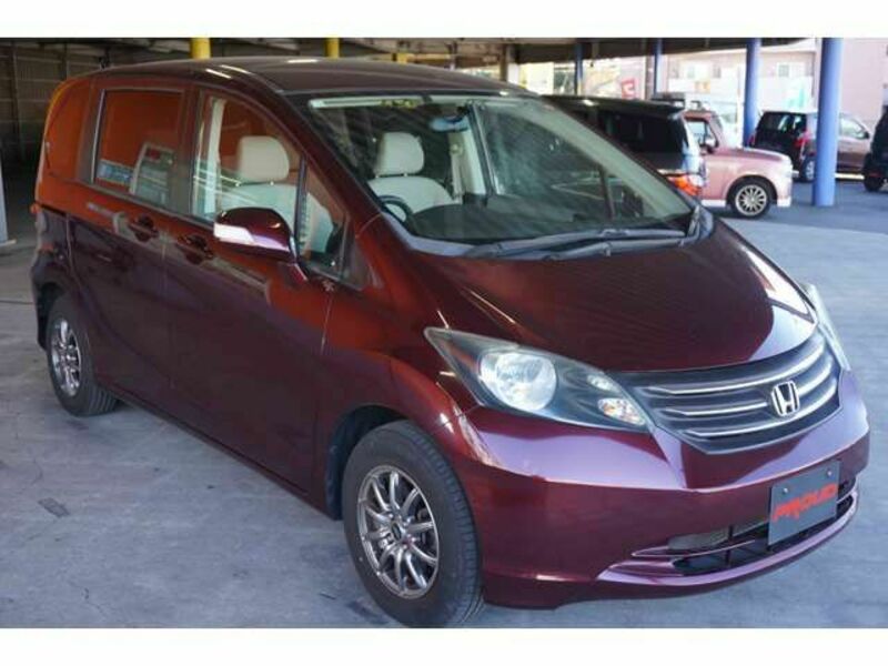 HONDA FREED