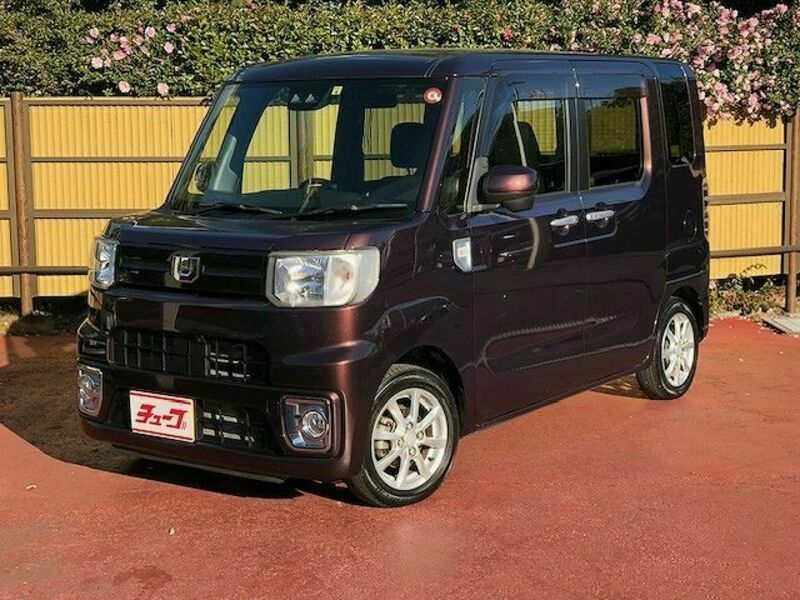 DAIHATSU WAKE