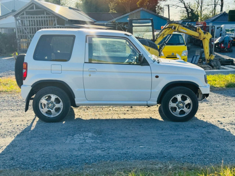 PAJERO MINI