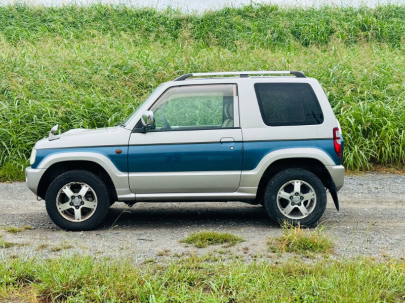 PAJERO MINI