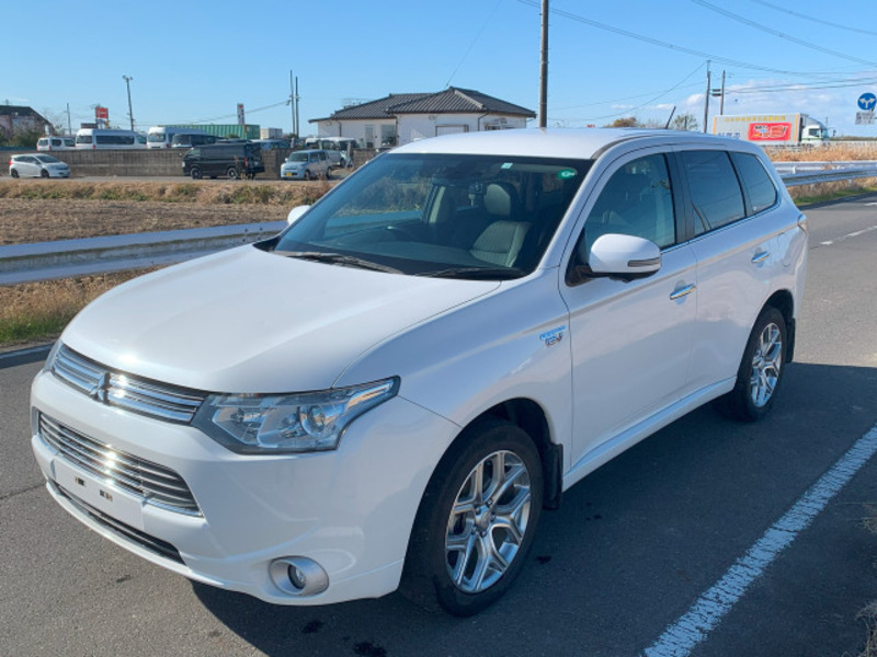 OUTLANDER PHEV