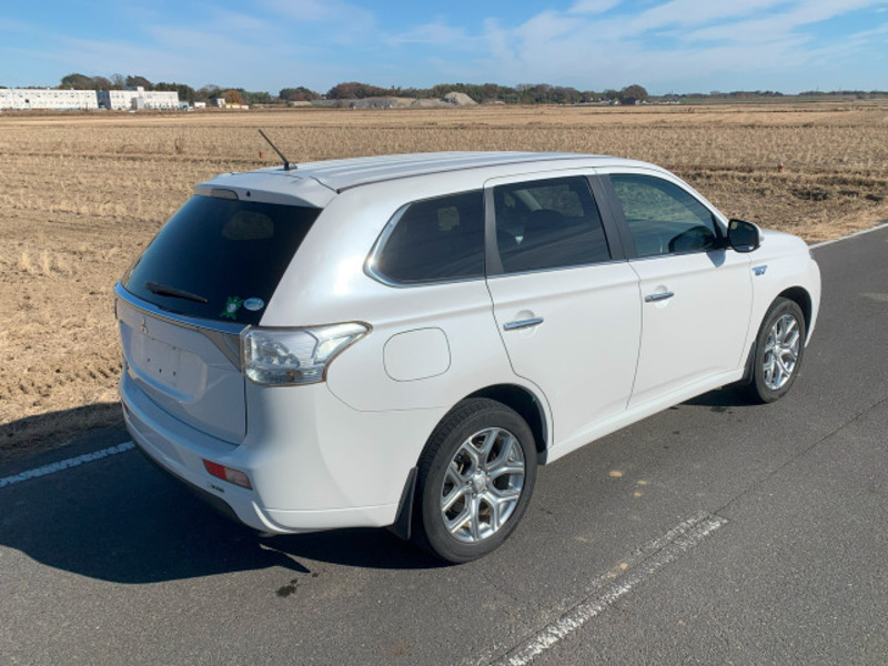 OUTLANDER PHEV