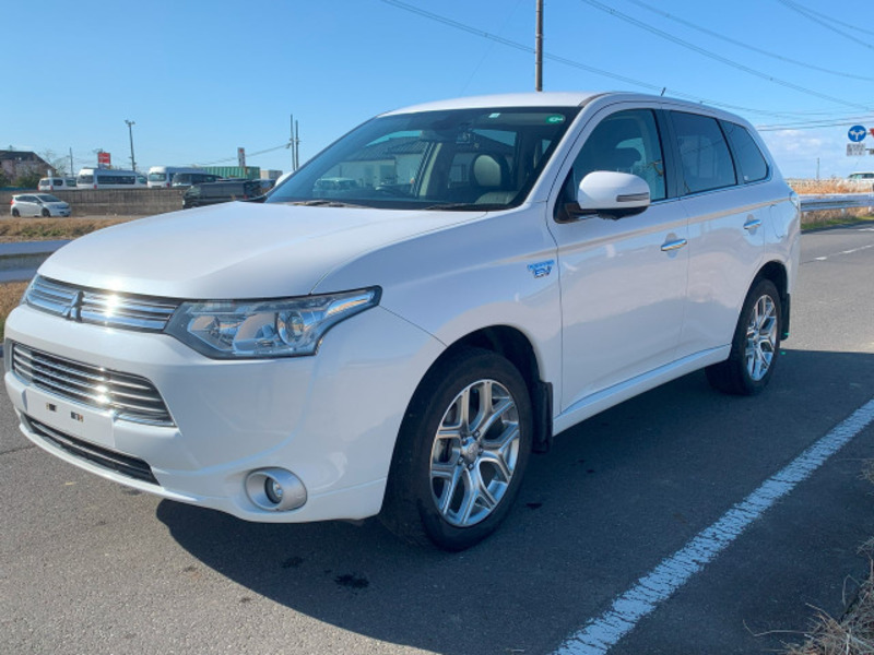 OUTLANDER PHEV