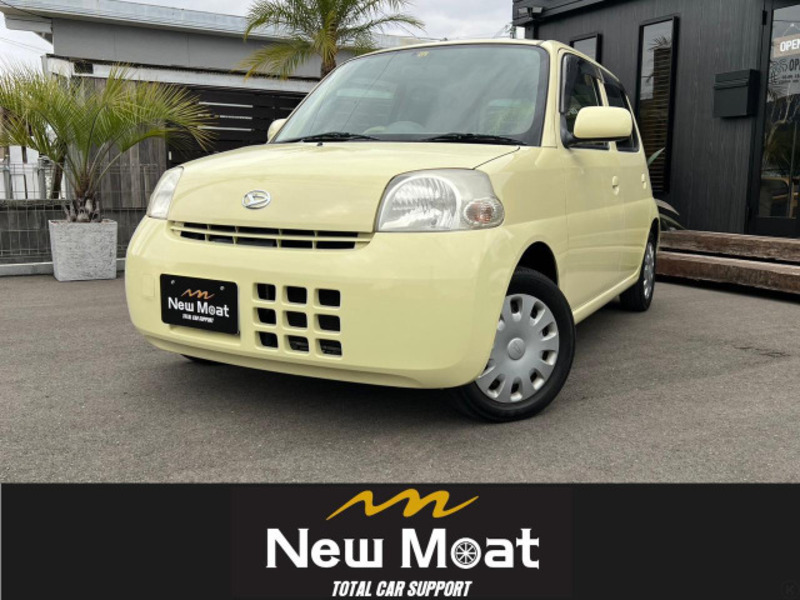 DAIHATSU ESSE