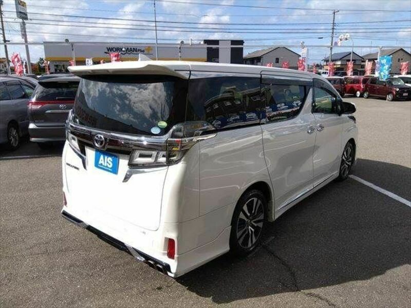 VELLFIRE