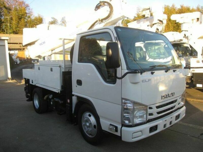 ISUZU ELF