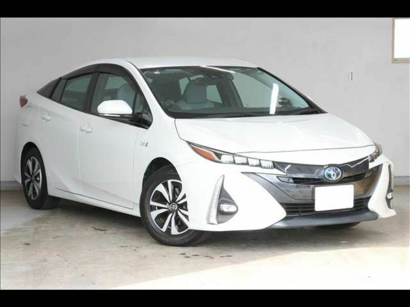 PRIUS PHV